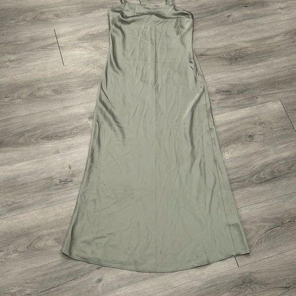 Abercrombie & Fitch Dresses & Skirts - Abercrombie & Fitch Light Green Maxi Dress